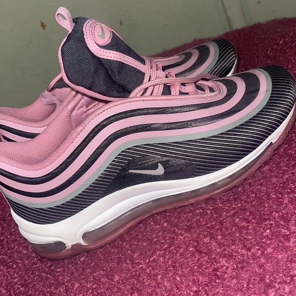 Nike. No box. - Picture 5 of 5